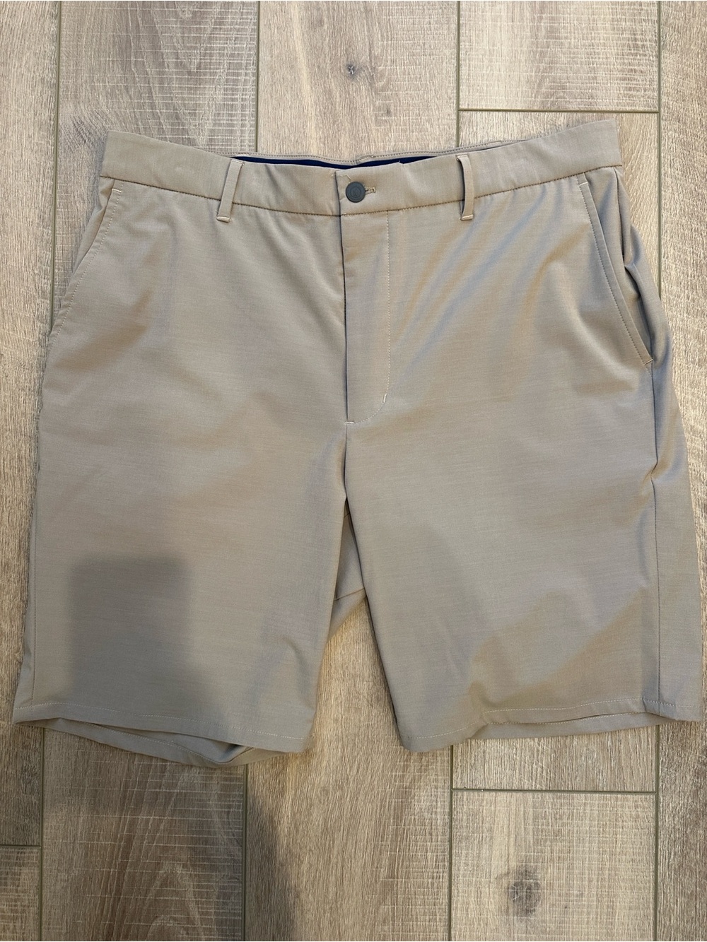 johnnie-O Men's Flat Front Performance Shorts - Tan